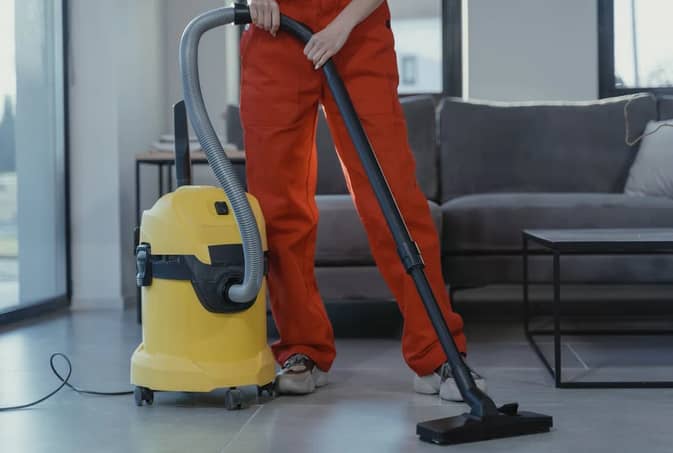 What to Expect During a Full Home Deep Cleaning Service